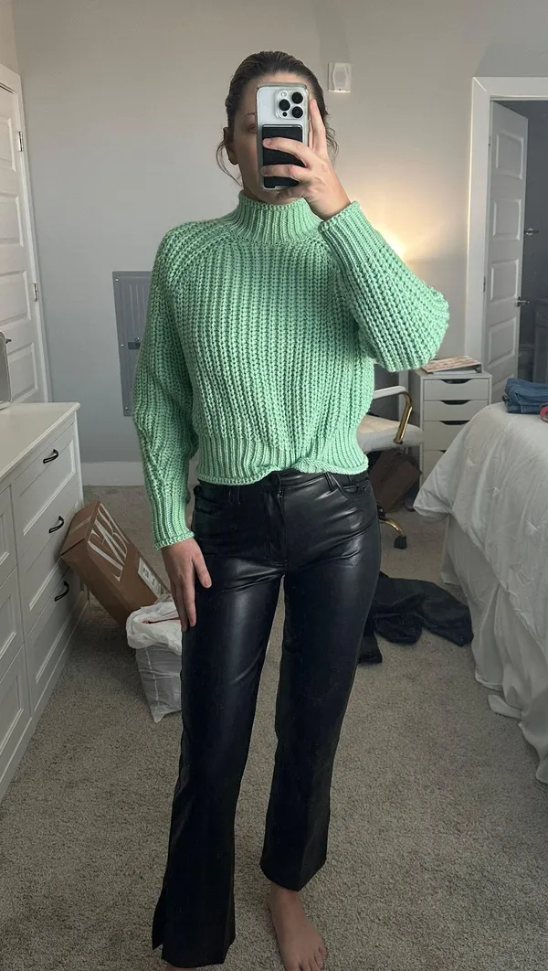 H&M Green Mock Neck Sweater - Image 4
