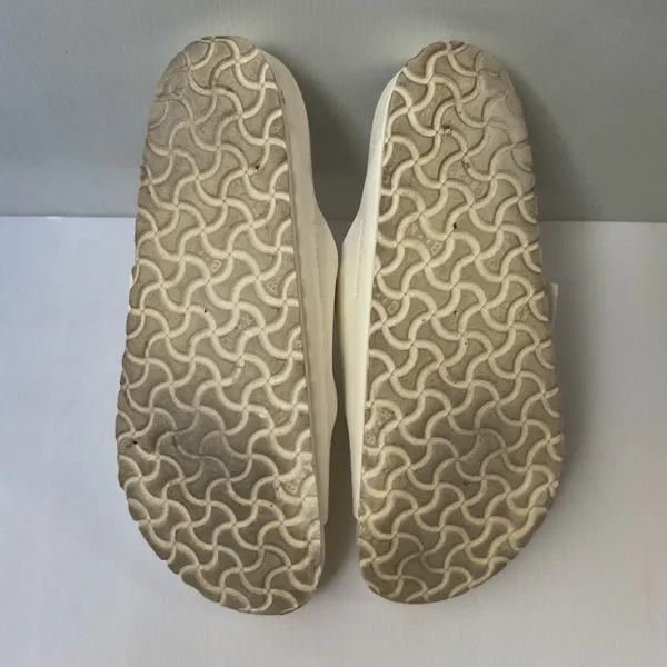 Birkenstock Arizona EVA White Sandals Women’s Size 9 Waterproof Comfort - Image 9