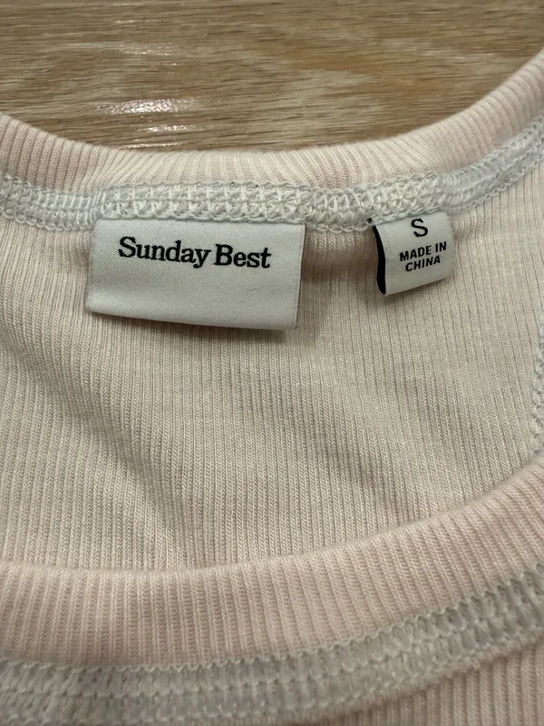 Aritzia Sunday Best Light Pink Ribbed Racerback Tank Top - Image 2