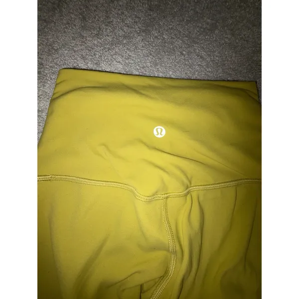 Lululemon Align Pant 25" Yellow Pear 0 - Image 4