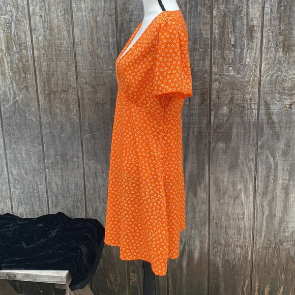 Cotton On Orange lightweight Summer Dress Ditzy Floral Size Large - Image 3