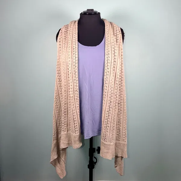 ALICE + OLIVIA Crotchet Draped Sweater Vest Medium - Image 2