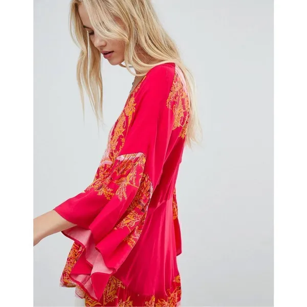 Free People Sunset Dreams printed flare sleeve blouse sz Small red‎ - Image 4