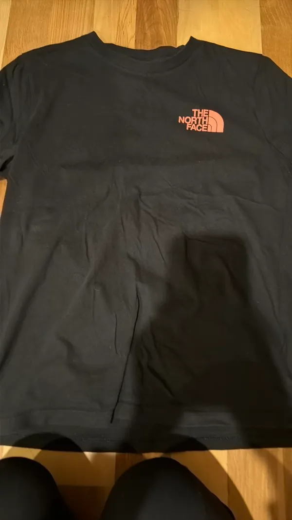 The North Face Women’s shirt - Image 2