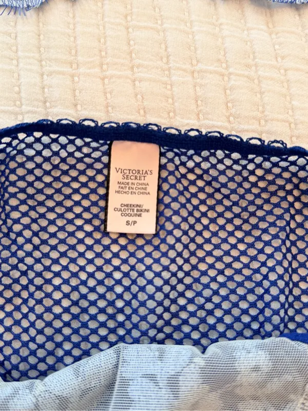 Victoria's Secret Blue Floral Lace Underwire Bra & Panty Set NWOT 32DDD - Image 5