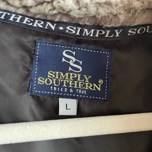 ‎Simply Southern faux fur vest - Image 2