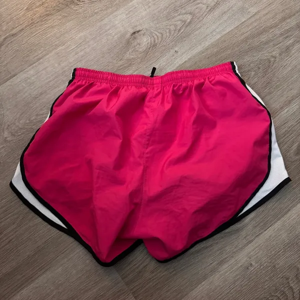 Nike Dri Fit Shorts Norts Pink White Medium - Image 2