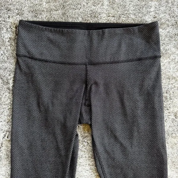 Lululemon Wunder Under Pant Sz 8 White Diamond Dot - Image 5