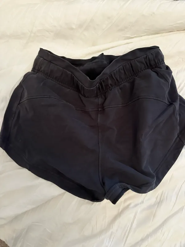 Lululemon shorts - Image 3