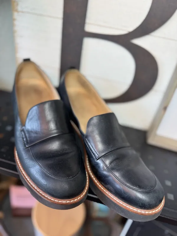Naturalizer Darry Black Leather Platform Loafers Size 10M - Image 3