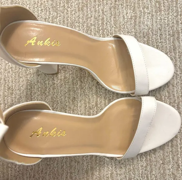 White 3 Inch Heels Size 7.5 - Image 4