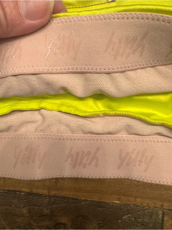 YITTY Neon Bandeau‎ Bikini Top - Image 5