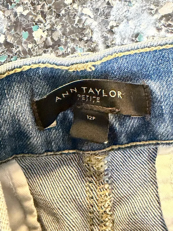 Ann Taylor Wide Leg Women’s 12P Petite Blue Jeans - Image 5