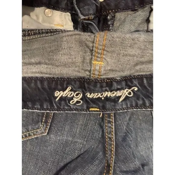 American Eagle Dark Denim Distressed Jean‎ Shorts Women’s Size 2 - Image 4