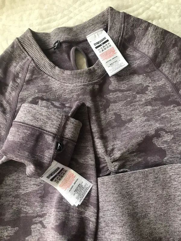Gymshark Camo Seamless Long Sleeve Crop Top and Leggings - Image 2