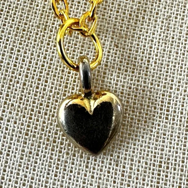 Dainty Puffy heart Pendant necklace - Image 5