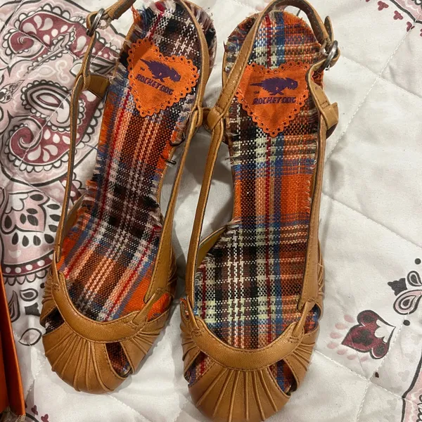 Rocket Dog brown Multicolor Plaid shell Wedge Sandals - Image 2