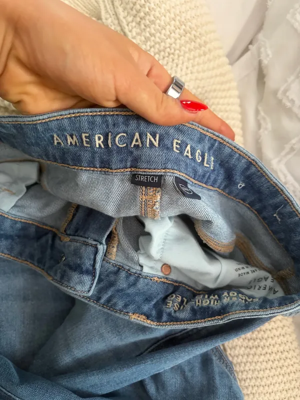 American Eagle Jeans - Image 2