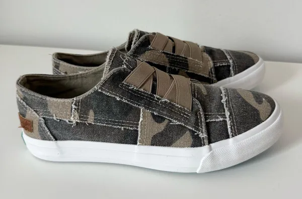 NEW Blowfish Marley Slip On Sneaker Natural Camouflage Canvas Brown Size 8.5 - Image 4