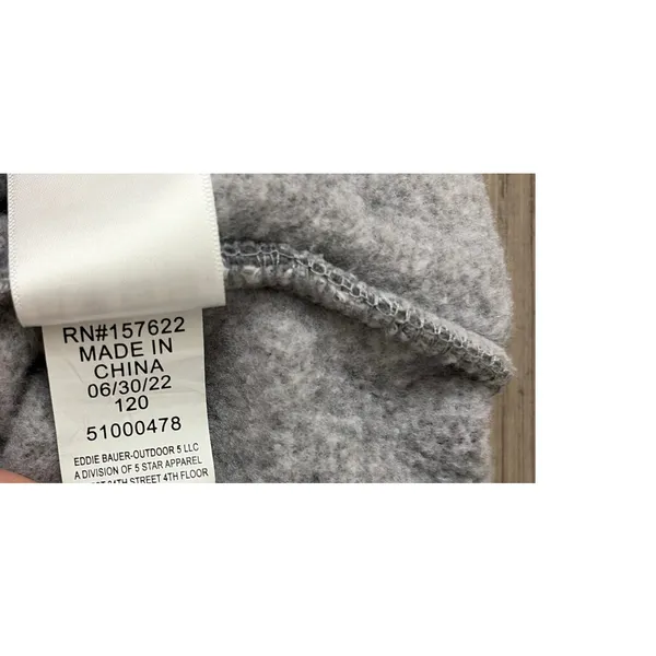 Eddie Bauer Women’s Fleece Pullover Medium Gray Snap Neck Sweater - Image 7
