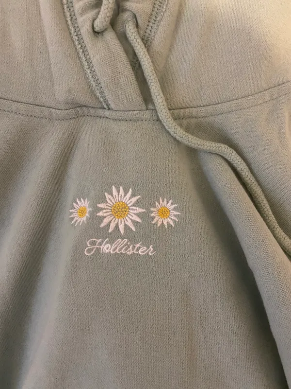 Hollister Crop Sweatshirt - Image 3
