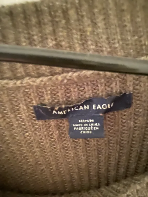 American Eagle Outfitters Sweater - Image 3