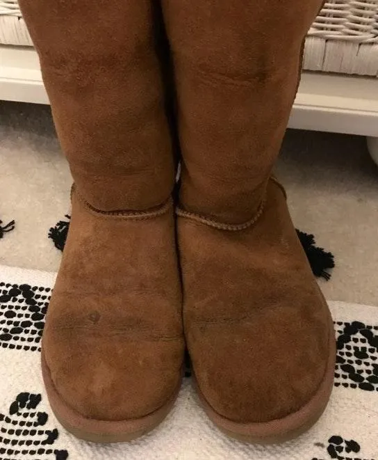 UGG Classic Chestnut Tall Boots - Image 3