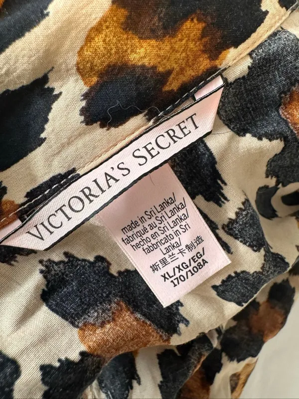 Victoria's Secret Leopard Print Button Up Pyjama Top Womens Size XL Sleepwear - Image 5