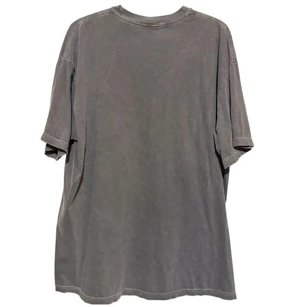 Comfort Colors Gray Christmas Green Snoopy by Christmas Tree T-Shirt Size 2XL - Image 2