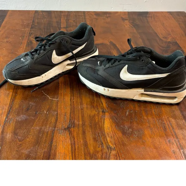 Nike Air Max Dawn Black White Low Top Running Shoes DC4068-001 Womens 8 - Image 7