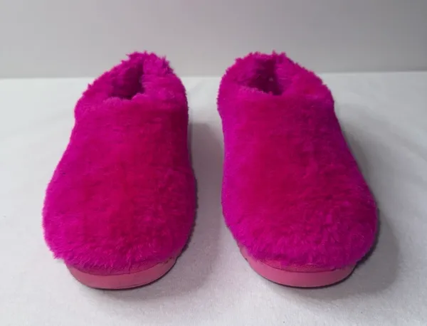 Hot pink Ugg clogs  - Image 2