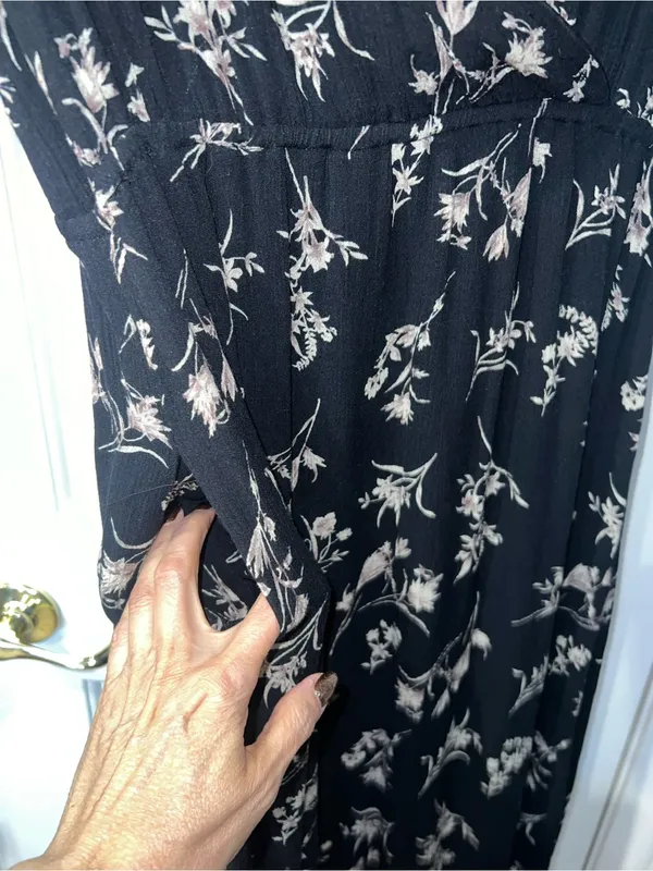 Polagram Black Floral Wrap Maxi Dress Size Small NWOT Boho - Image 7