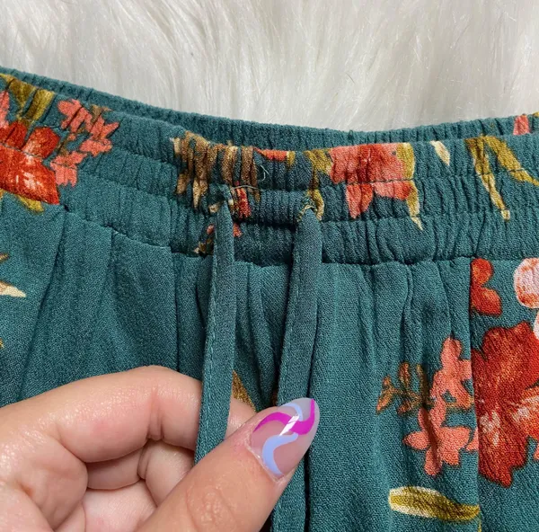 NWT american eagle floral flowy pants - Image 5