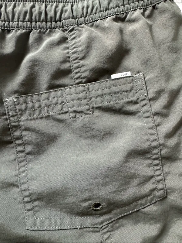 Vuori Sunwashed Olive Green Shorts Medium NWOT - Image 10