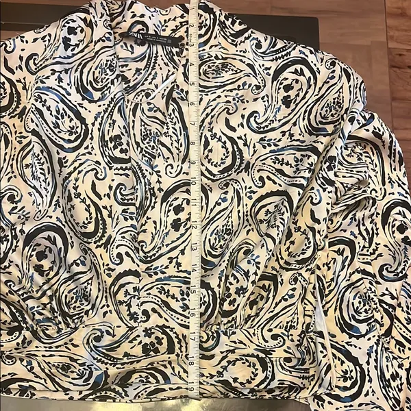 Zara Black and White Paisley Blouse size S - Image 8