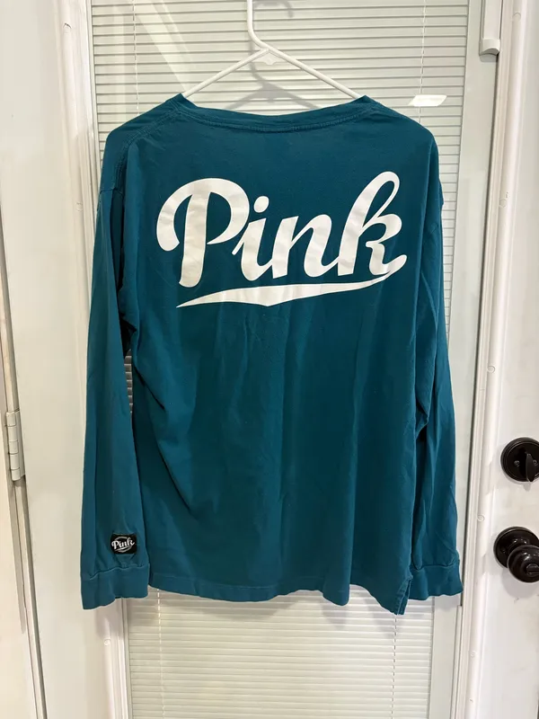 Ladies Sz large top by Pink - Image 2