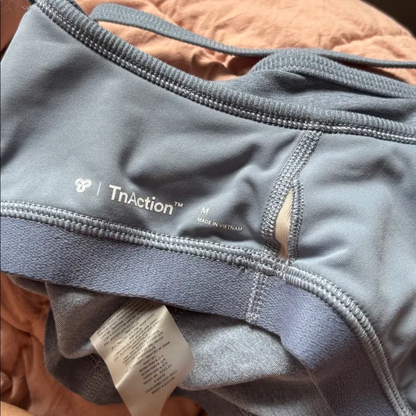 Aritzia TnAction TnaFLOW™ Macro Sports Tank in Heathered Blue - Image 4