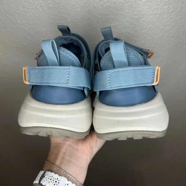 Teva Outflow Universal water shoes in Citadel blue WOMENS 9 - Image 4