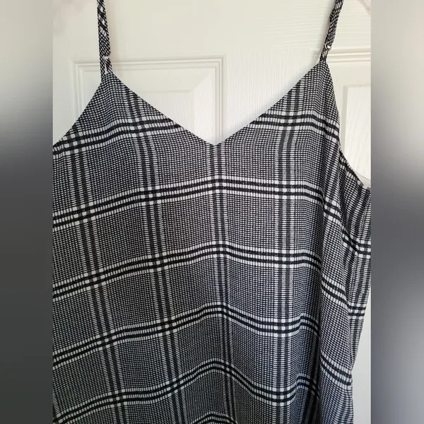 Banana Republic Women top - Image 3