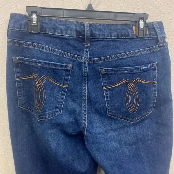 Seven7 weekend easy fit boyfriend cuffed jeans size 4 #720 - Image 5
