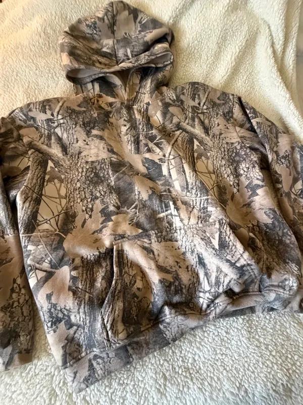 Camo Hoodie - Image 3