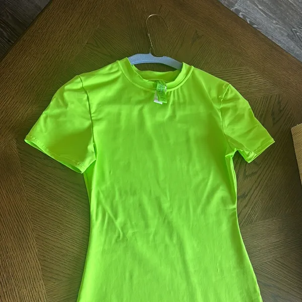 SKIMS Signature Swim T Shirt Dress - Neon Green, size Small, $88 - Image 5