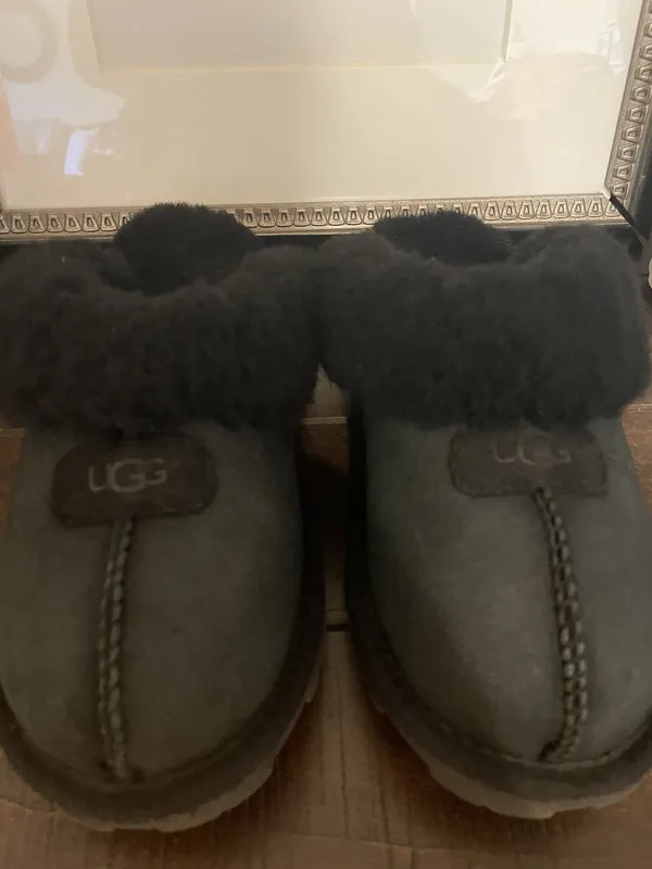 UGG Coquette Black Suede Shearling Slippers Mules Size 7 - Image 5