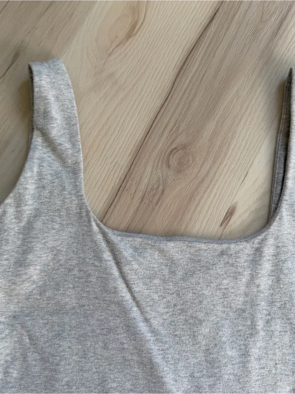 Gray Abercrombie and Fitch body suit size XL - Image 2