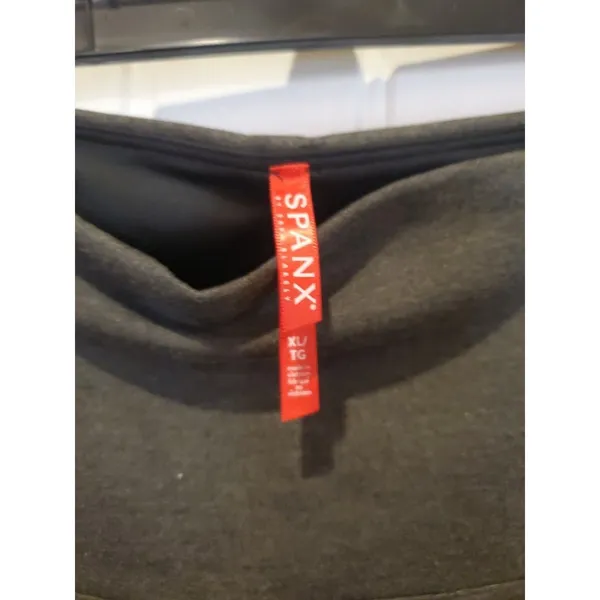 NWT Spanx stretch fit cropped leggings size XL - Image 9