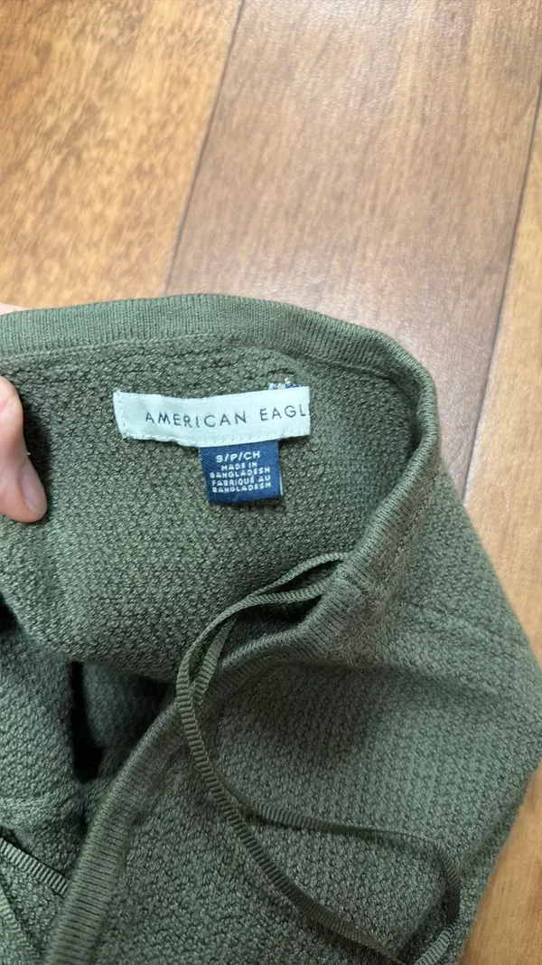 American Eagle crop top  - Image 3