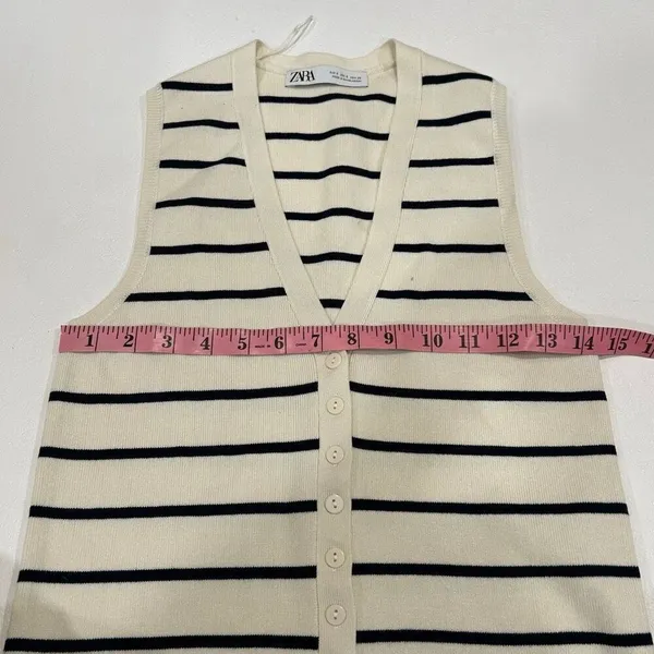 ZARA Striped Knit Button Front Sweater Vest Size Small Cream Navy - Image 4