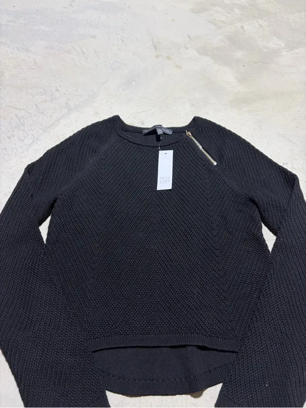 White House black market NWT Black Knit Zip-Accent Women's Sweater SMALL MSRP$74 - Image 2