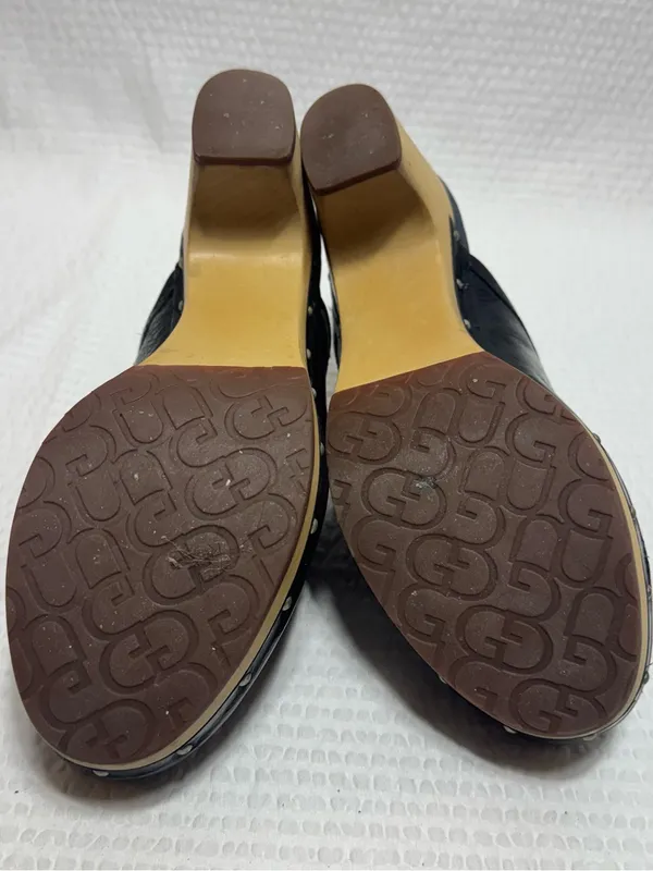 Uggs vintage Black Leather Studded Clog Heels - Women - Image 9