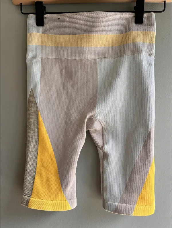 Nike Icon Clash Women's Seamless 8" Training Bike Shorts Colorblock Size Small - Image 2